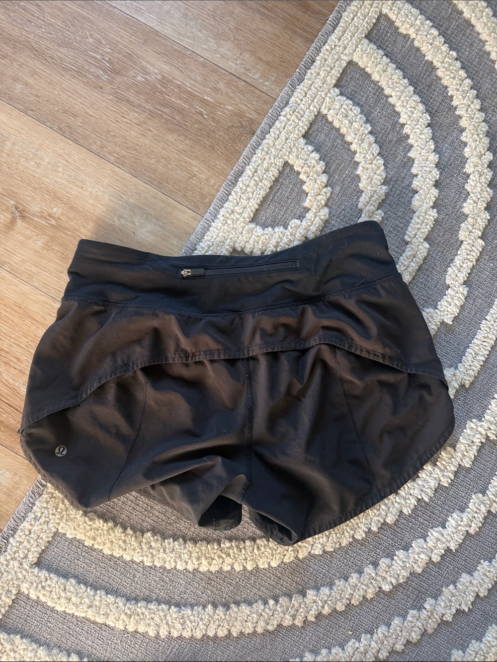 Lululemon speed up shorts